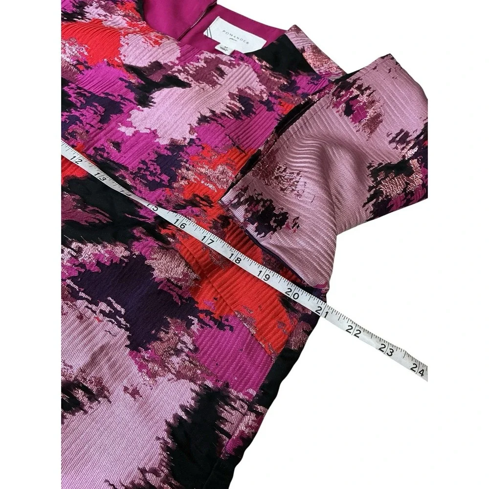 NWOT Tuckernuck Pomander Place Red Pink Jacquard‎ Lyla Blouse Med Classy Elegant